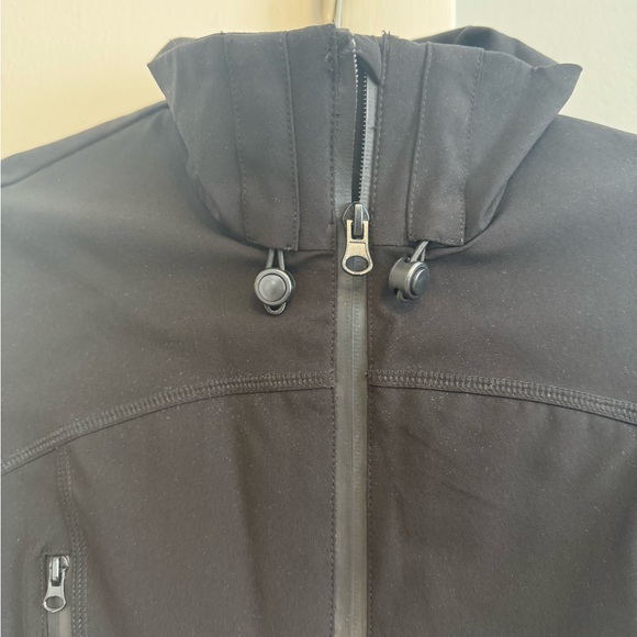 Zara Black Tech Crop Top. Size small - Picture 4 of 6